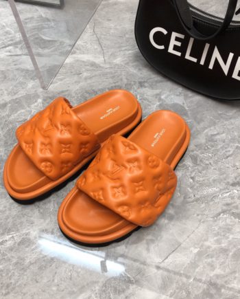 louis vuitton Women's Pool Pillow Flat Comfort Mule Orange For Women LV