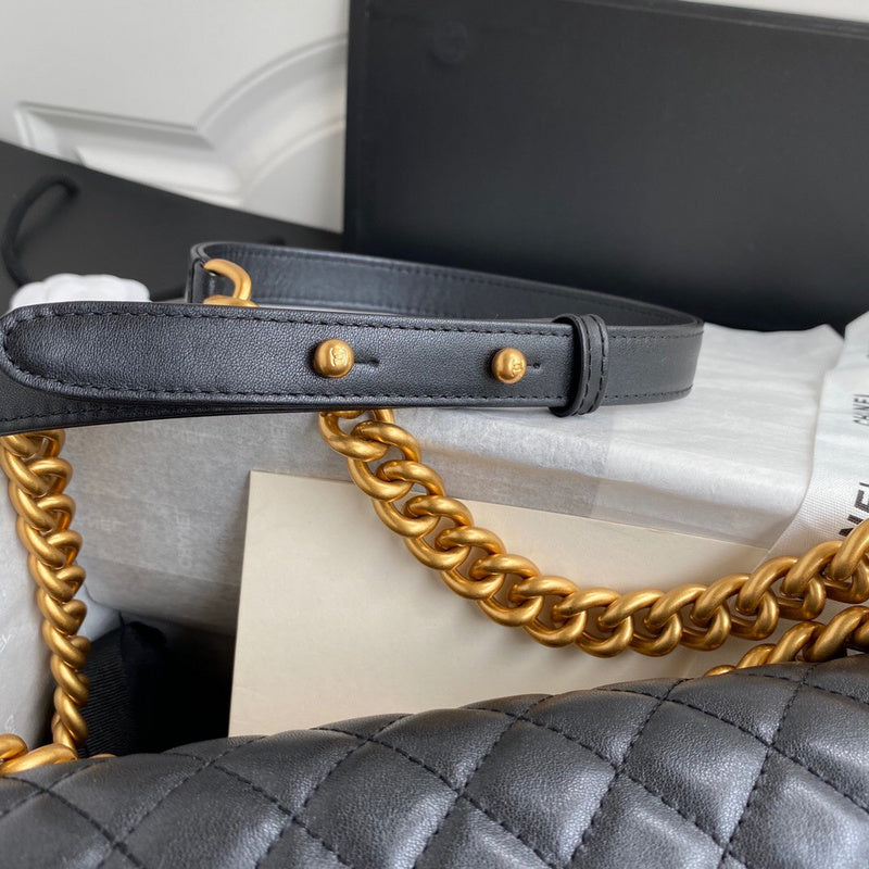 aura-bags - Chanel Bags - 7428