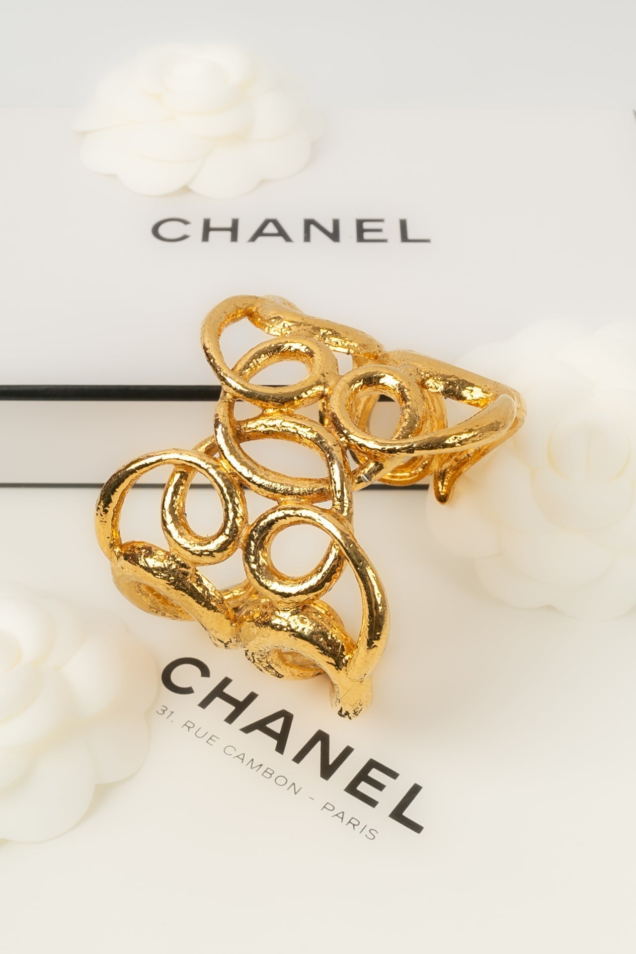 Bracelet manchette Chanel
