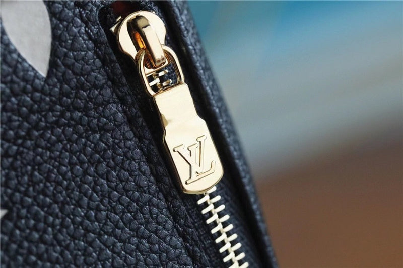 Luxury - Louis Vuitton Bags - 010
