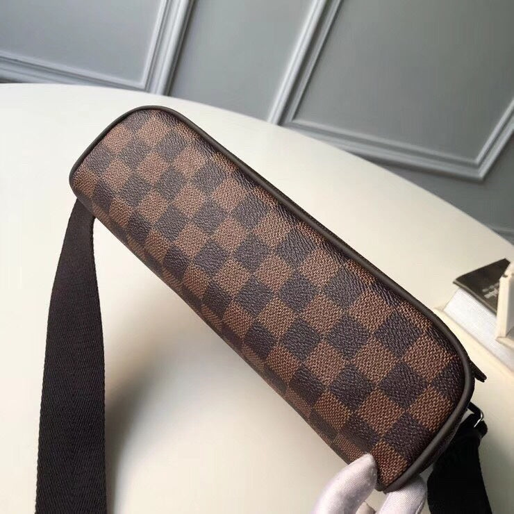 Louis Vuitton Luxury Bags 2700