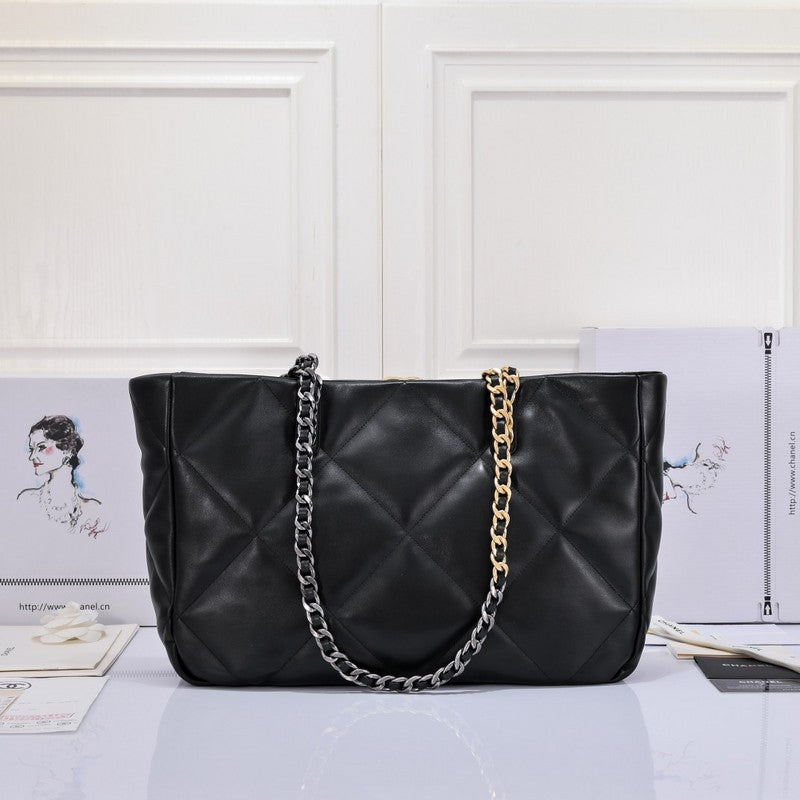 aura-bags - Chanel Bags - 7373