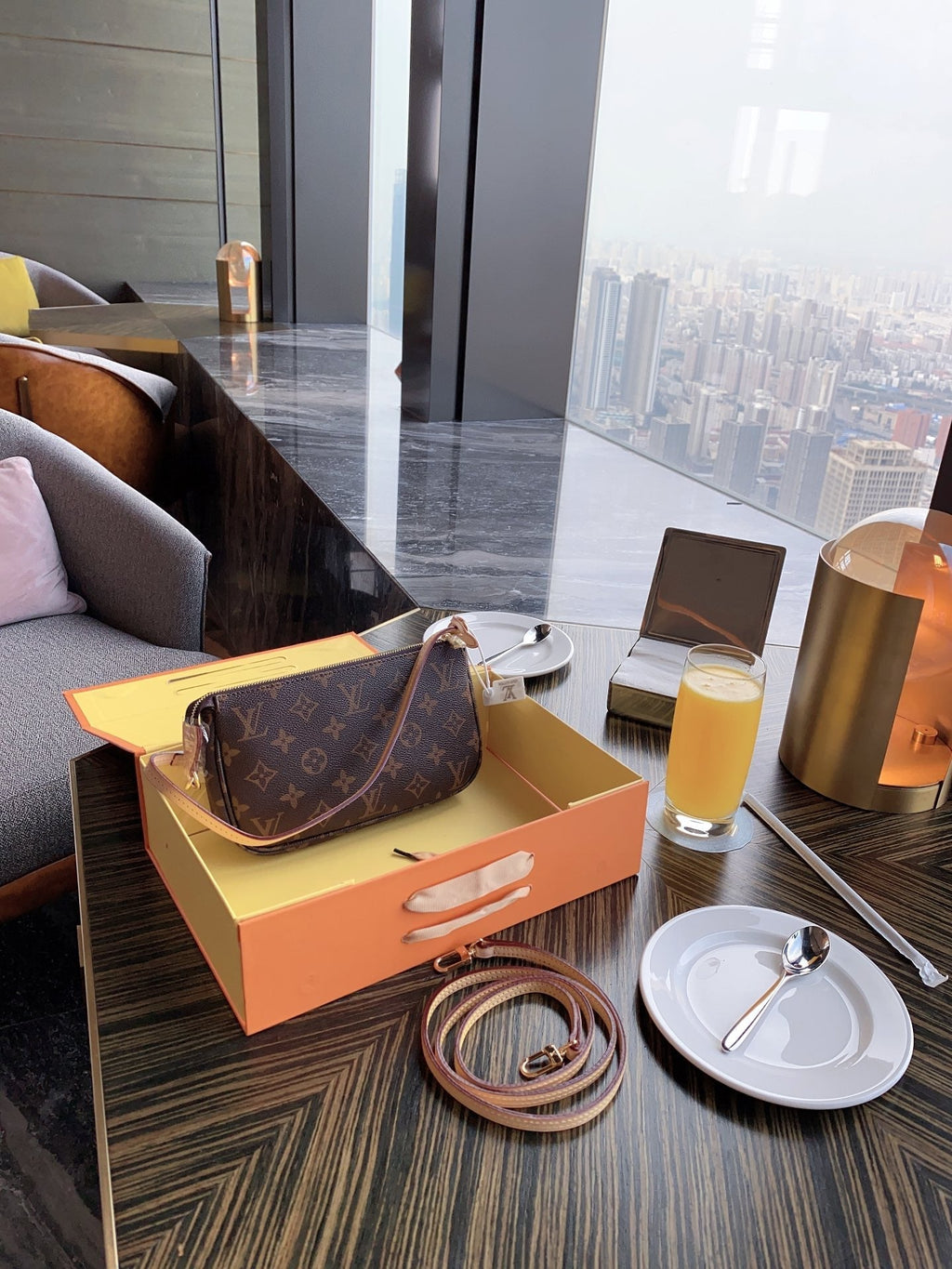 Designer Handbags louis vuitton 072