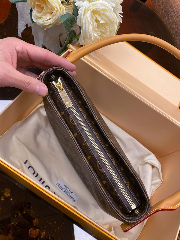 Louis Vuitton Luxury Bags 2616