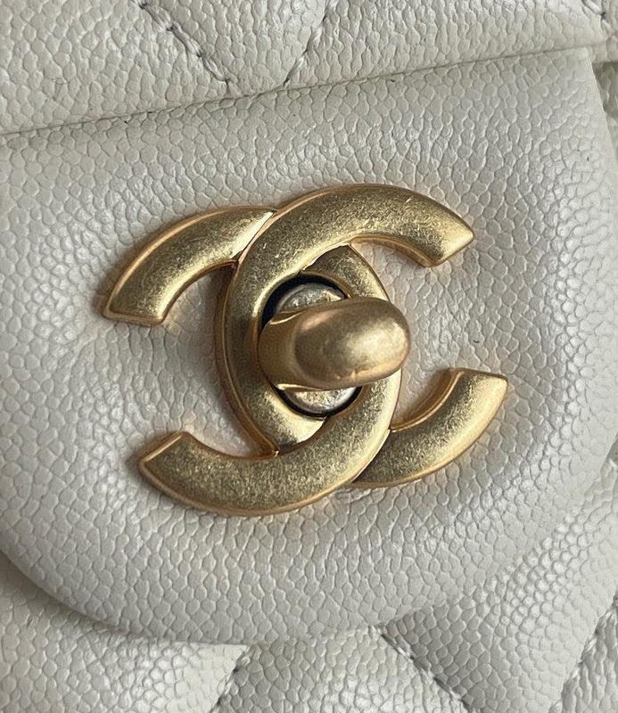 aura-bags - Chanel Bags - 2796