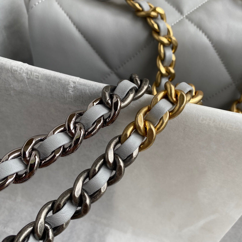 aura-bags - Chanel Bags - 7448