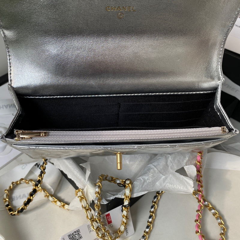 aura-bags - Chanel Bags - 7572