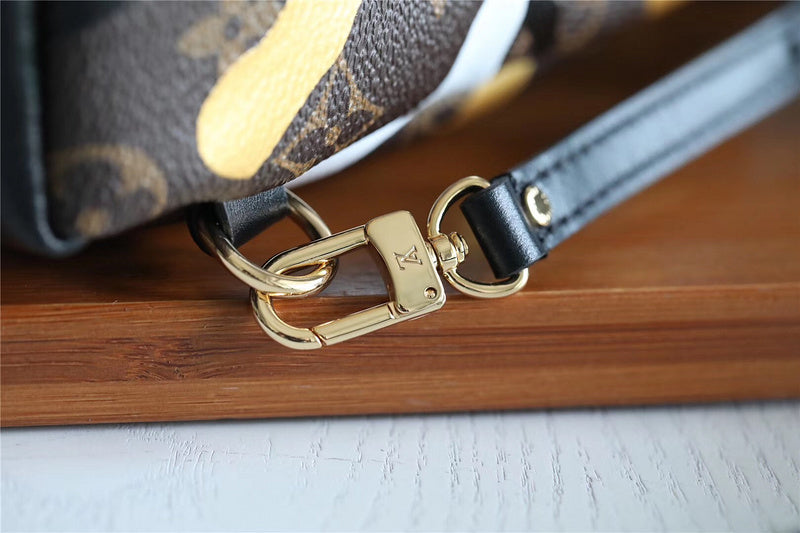 Luxury - Louis Vuitton Bags - 033