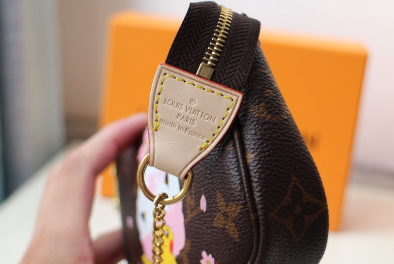 Louis Vuitton Luxury Bags 1823