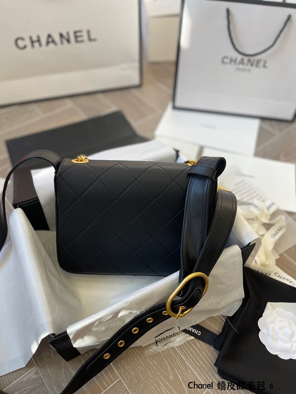 aura-bags - Chanel Bags - 7124