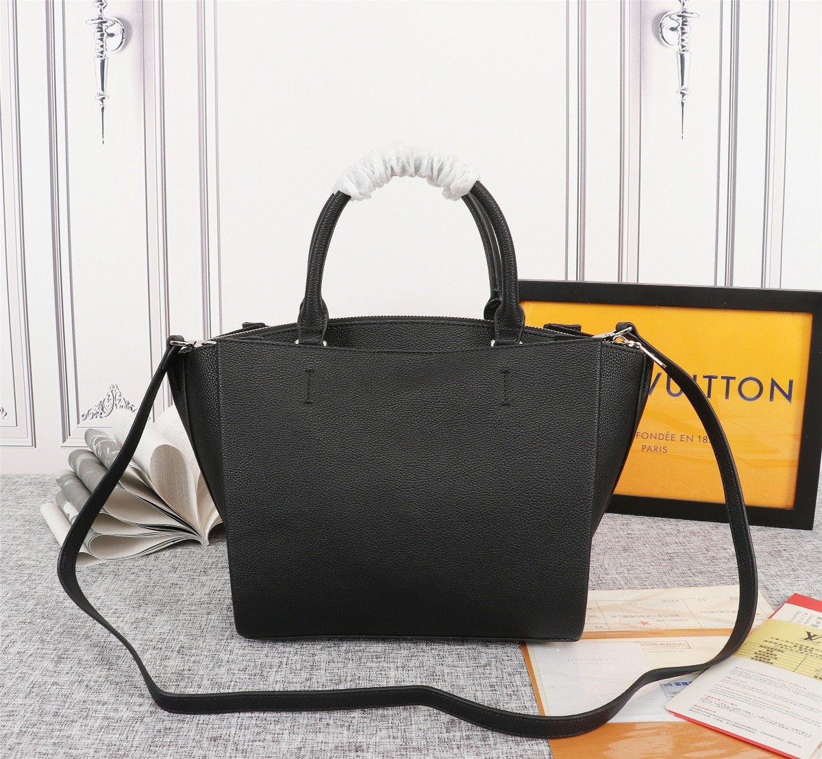 Designer Handbags louis vuitton 194