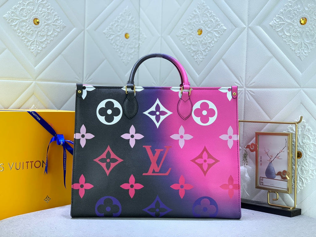 Luxury Bags Louis Vuitton  749