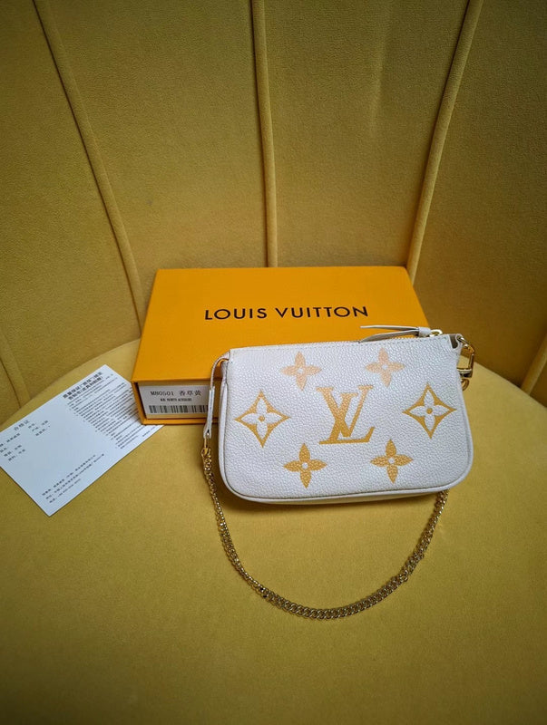 Louis Vuitton Luxury Bags 2470