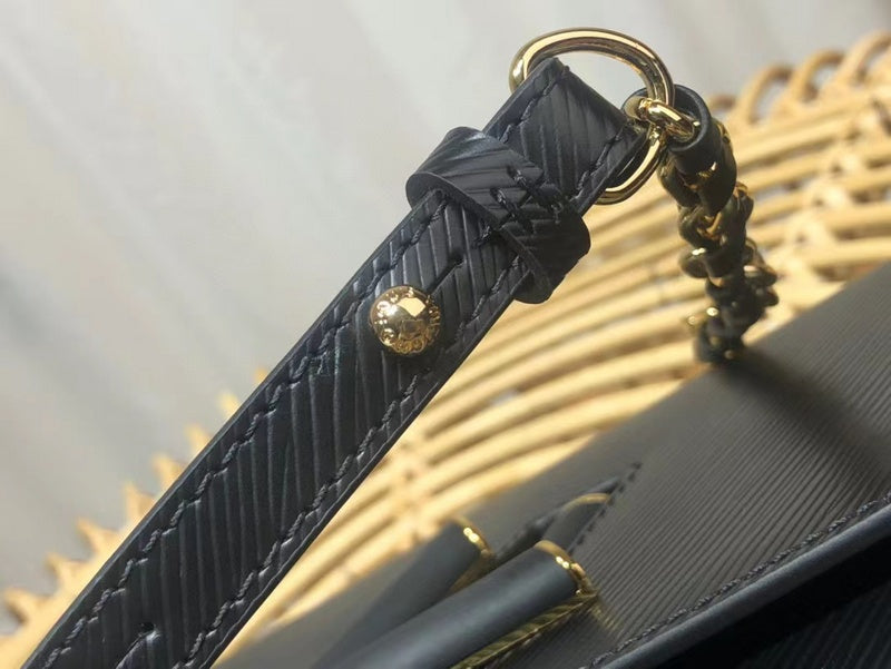 Louis Vuitton Luxury Bags 2668