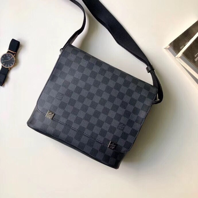 Louis Vuitton Luxury Bags 2704