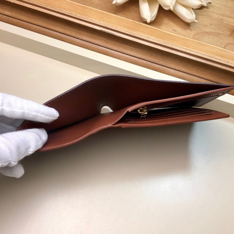 Louis Vuitton Luxury Bags 2420