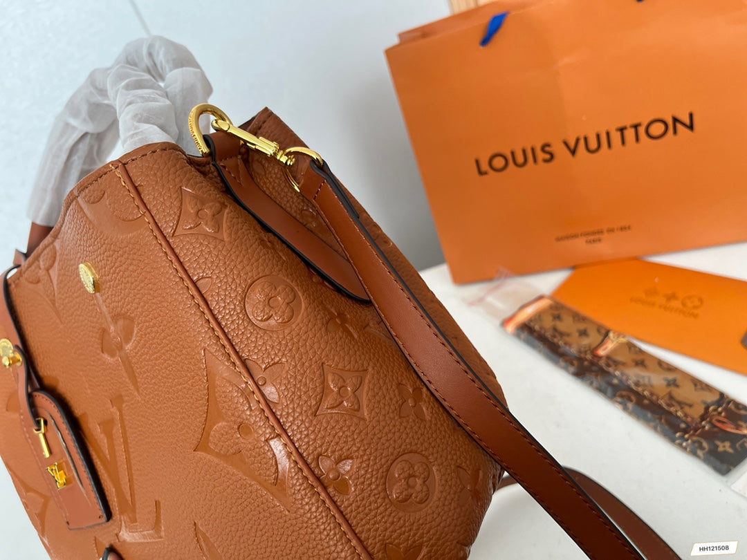 New Lux Bags Louis Vuitton  527