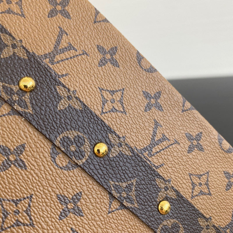 Louis Vuitton Luxury Bags 1937