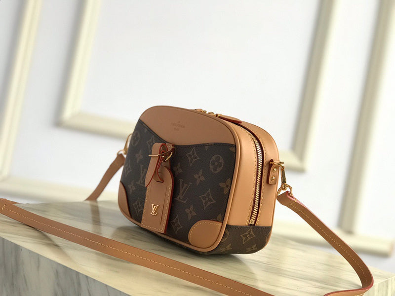 Louis Vuitton Luxury Bags 2546