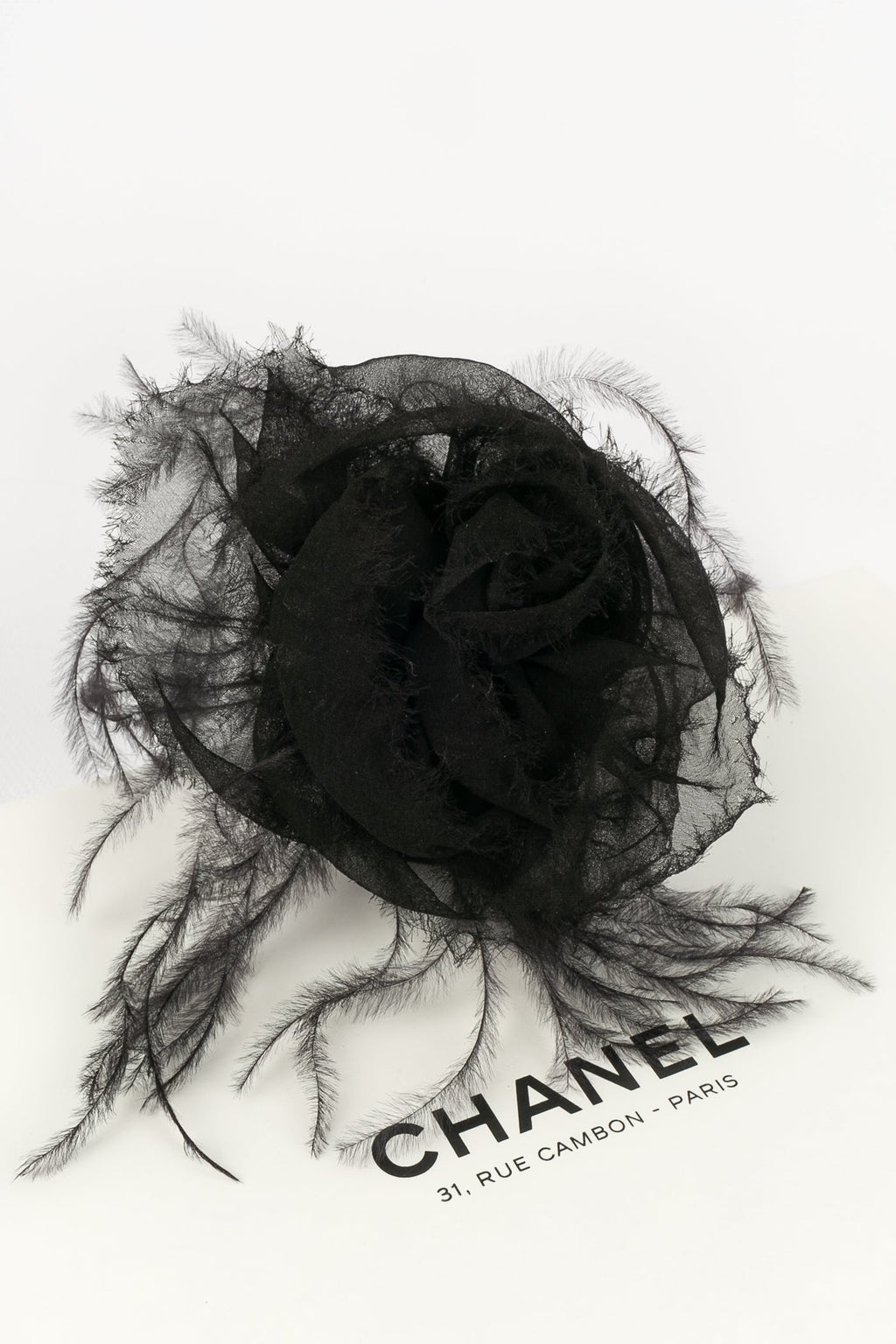 Broche Camélia Chanel