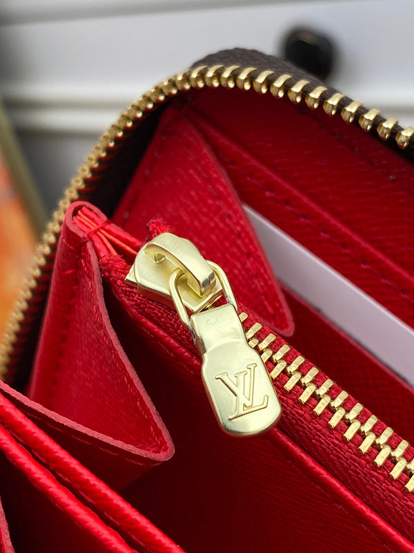 Louis Vuitton Luxury Bags 2350