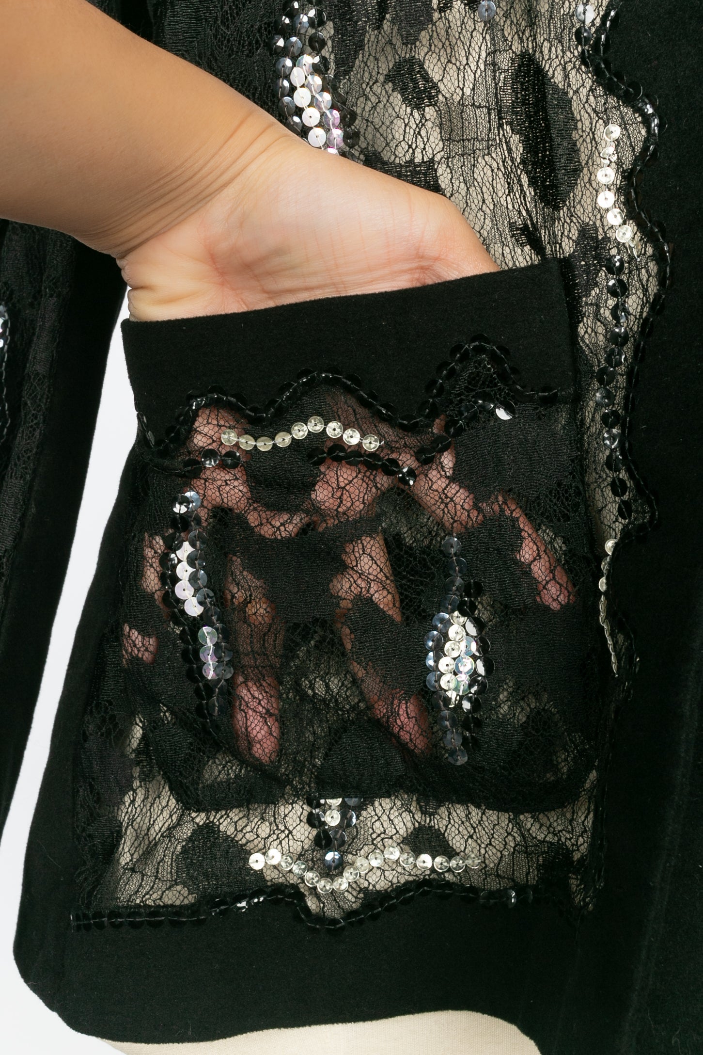 Veste �� paillettes Chanel