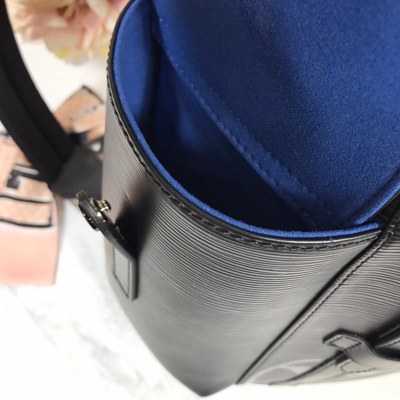 Louis Vuitton Luxury Bags 2811