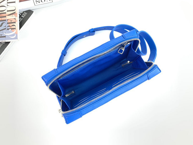 Louis Vuitton Luxury Bags 1744