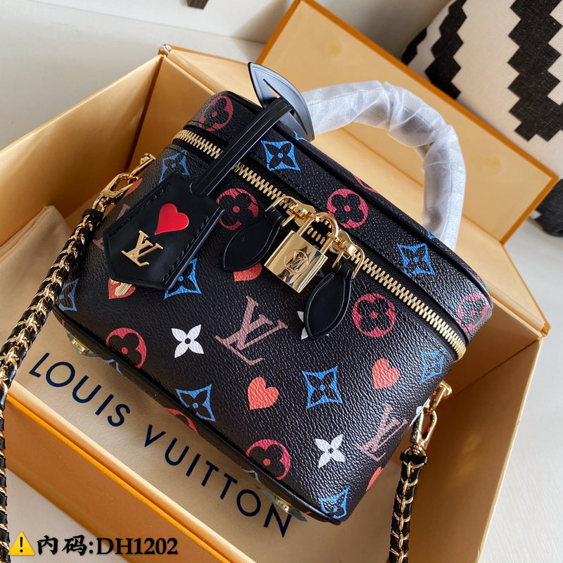 Louis Vuitton Luxury Bags 2676