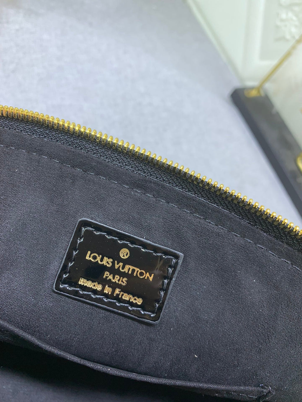 Luxury Bags Louis Vuitton  839