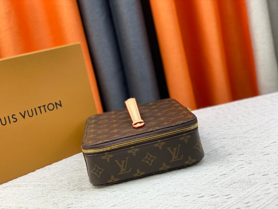 New Lux Bags Louis Vuitton  904