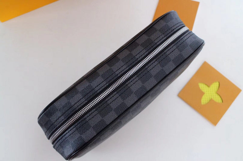 Louis Vuitton Luxury Bags 1800