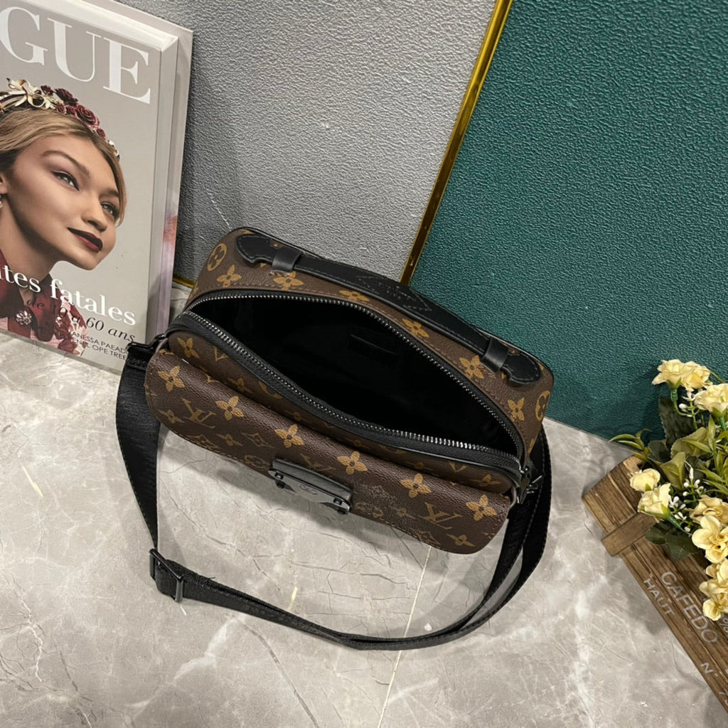 Luxury Bags Louis Vuitton  854