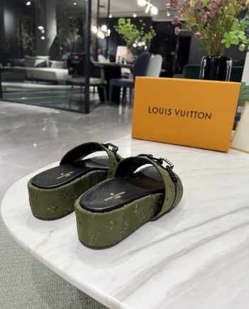 louis vuitton Jumbo Flatform Mule Green For Women LV