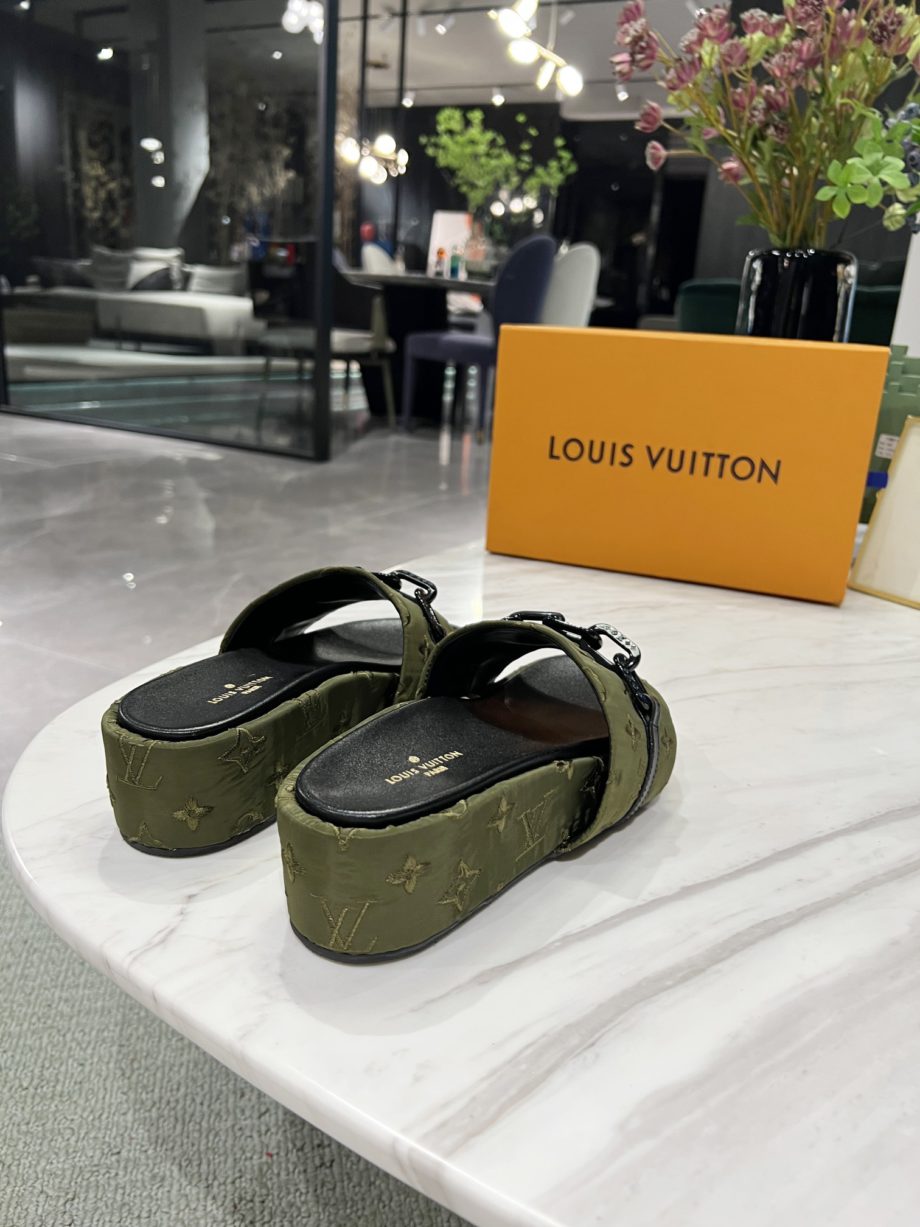 louis vuitton Jumbo Flatform Mule Green For Women LV