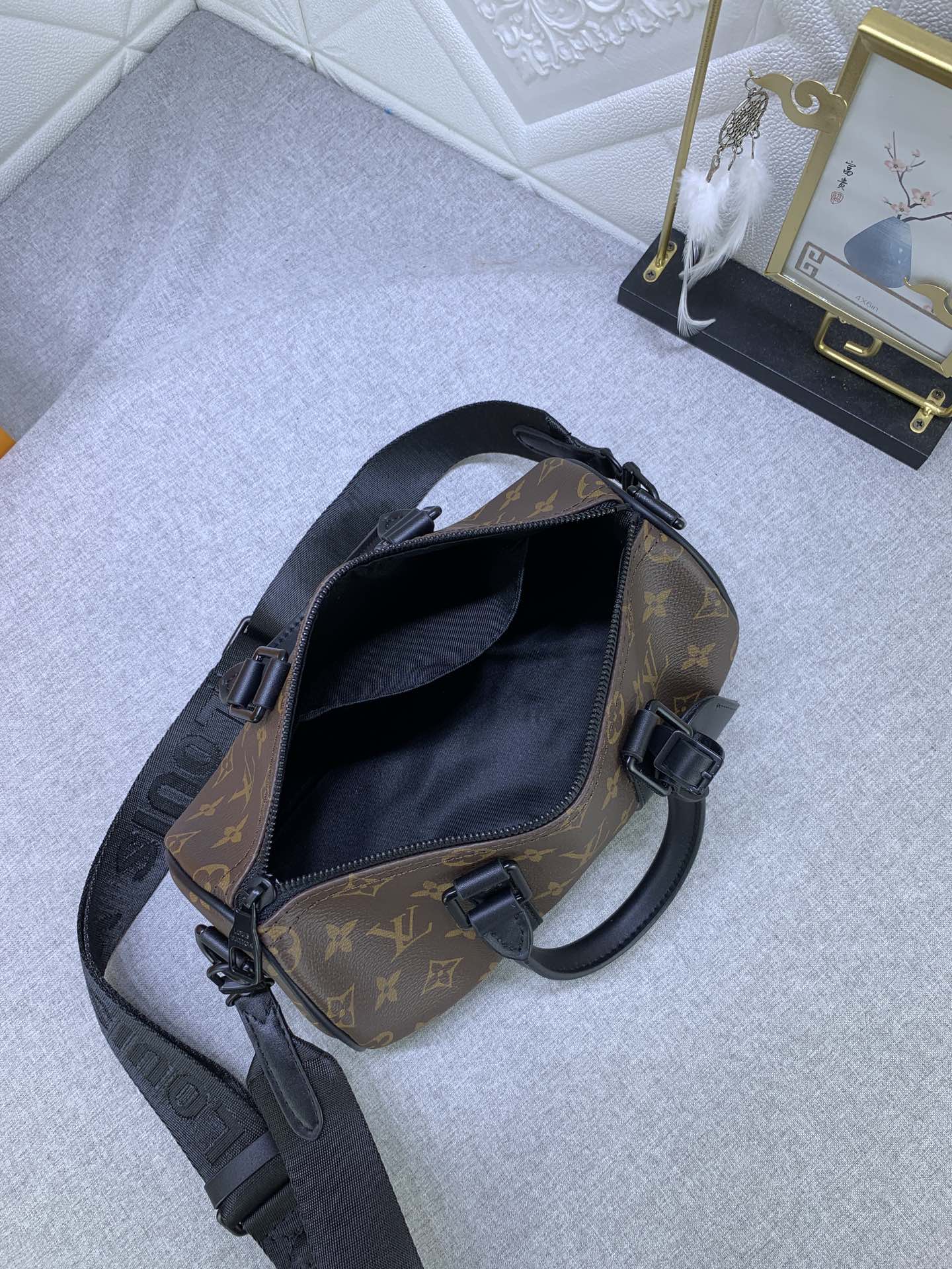 Luxury Bags Louis Vuitton  796