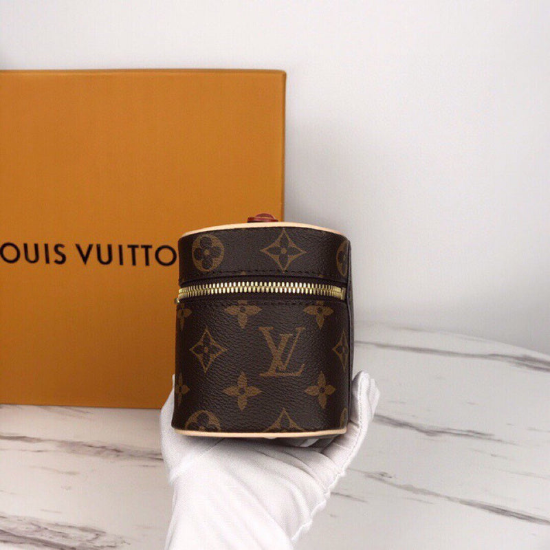 Louis Vuitton Luxury Bags 2629