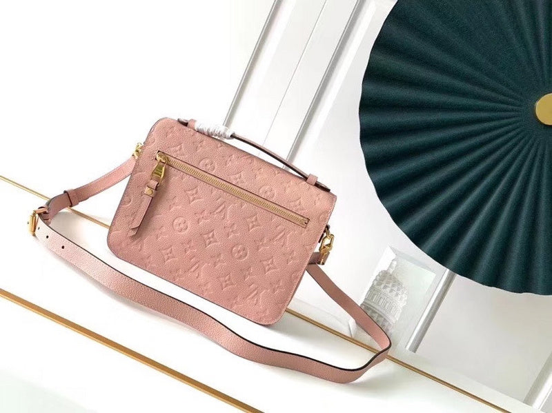 Louis Vuitton Luxury Bags 2633