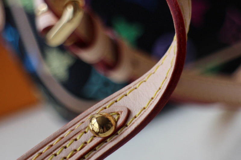 Louis Vuitton Luxury Bags 1798