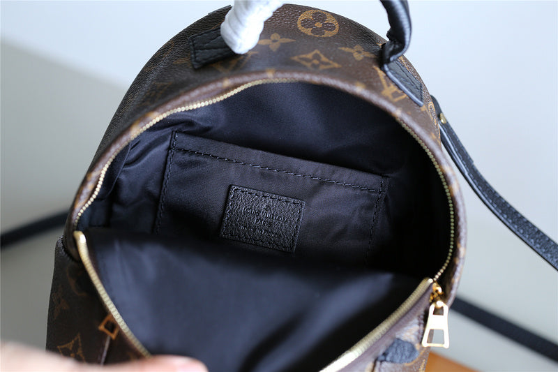 Luxury - Louis Vuitton Bags - 031