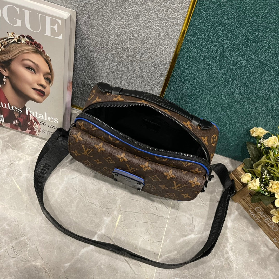 Luxury Bags Louis Vuitton  853