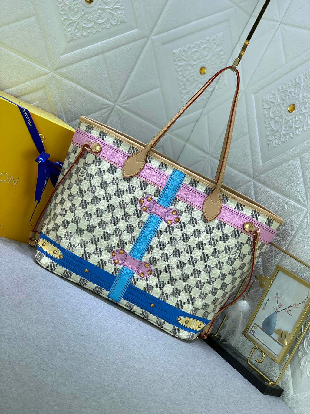 Luxury Bags Louis Vuitton  810
