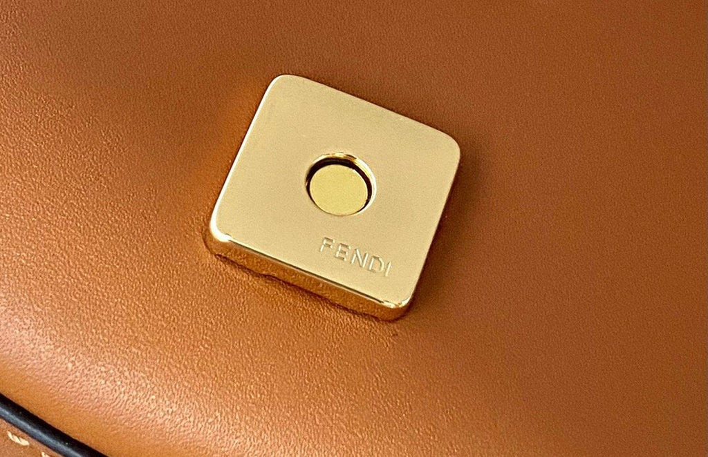 Designer Handbags Fendi 057