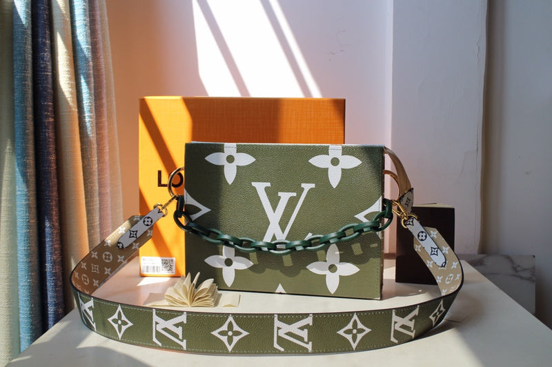 Louis Vuitton Luxury Bags 2665