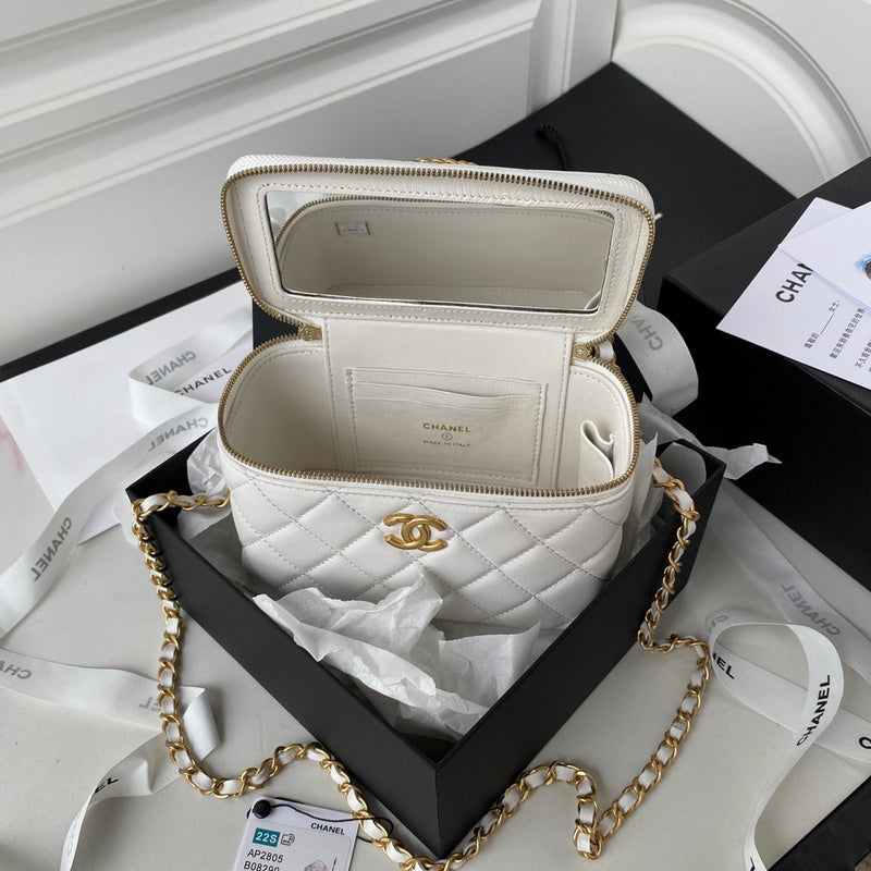 aura-bags - Chanel Bags - 7629