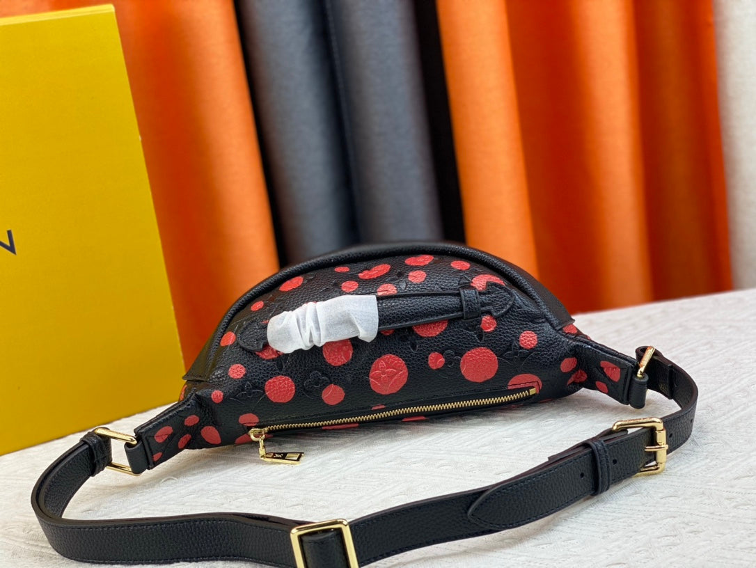 Luxury Bags Louis Vuitton  831