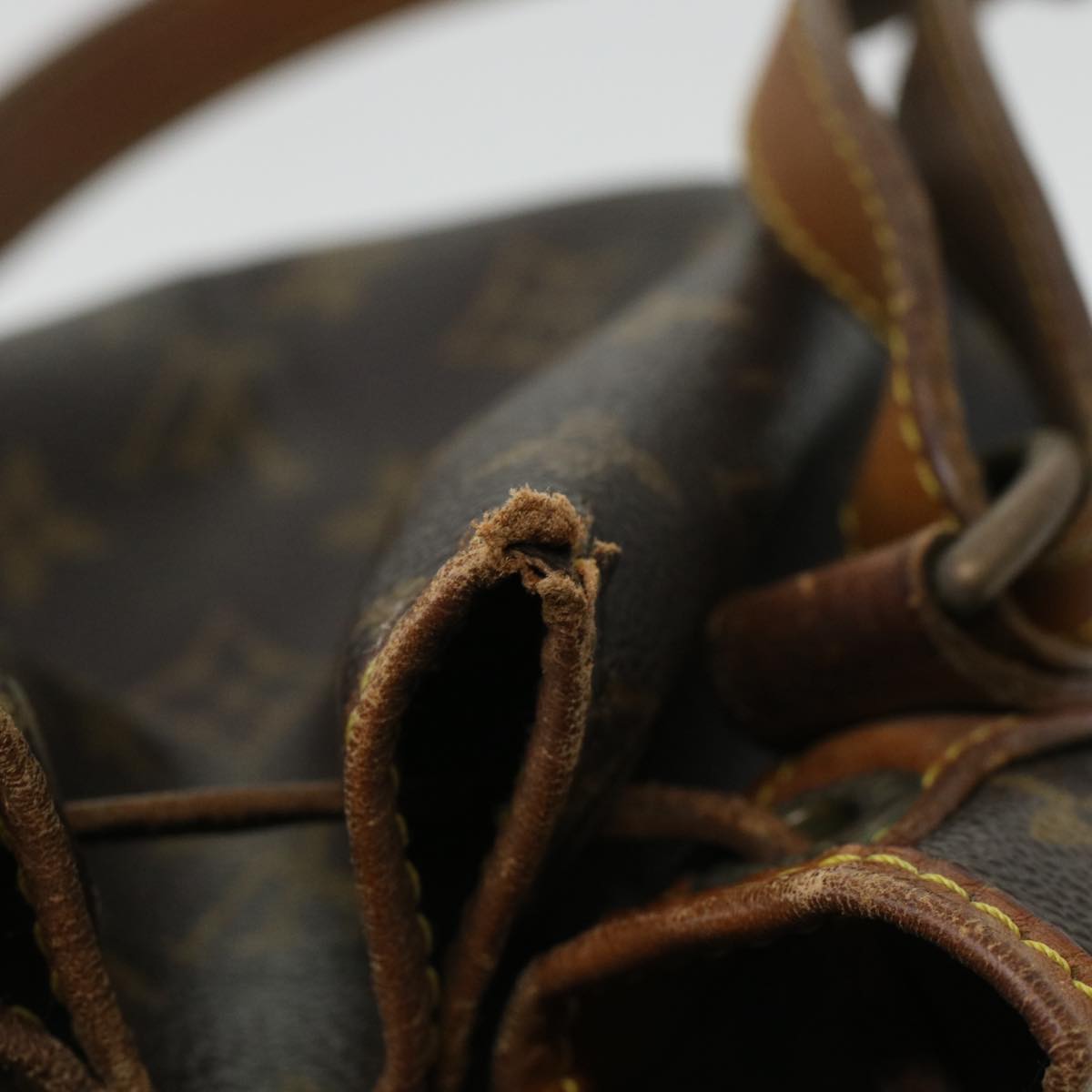 LOUIS VUITTON Monogram Noe Shoulder Bag M42224 LV Auth cl578