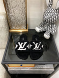 louis vuitton Women's Magnetic Flat Mule Black For Women LV