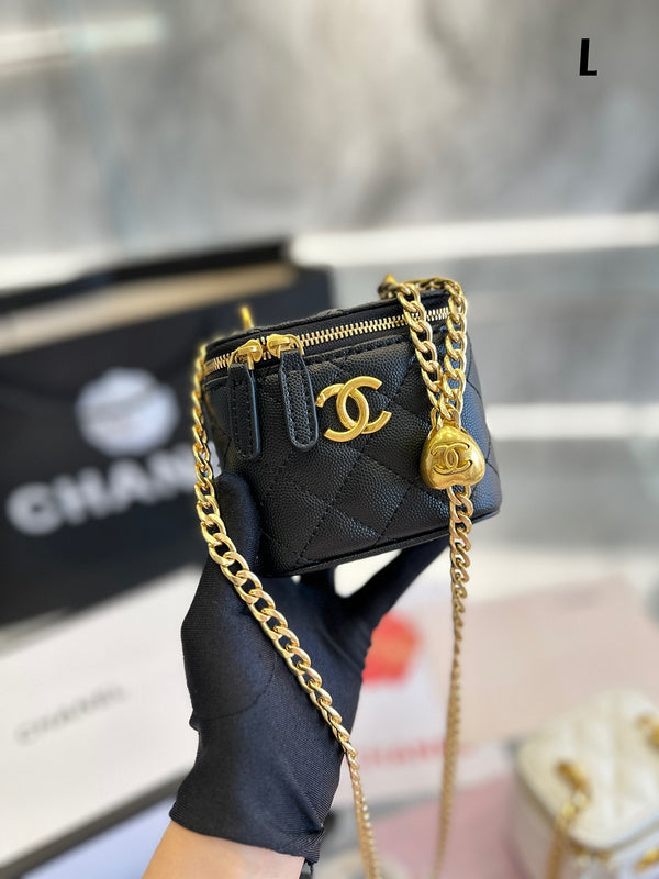 aura-bags - Chanel Bags - 7033