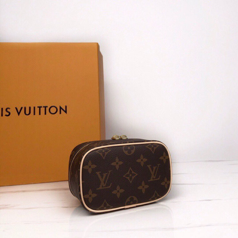 Louis Vuitton Luxury Bags 2629